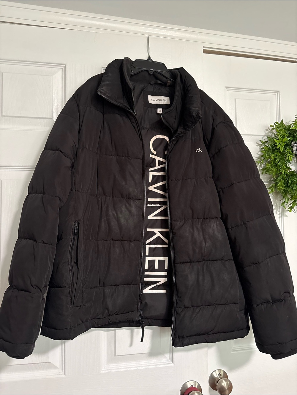 Calvin Klein Men's Classic Logo Placket Puffer Jacket Black XL